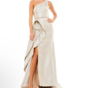 Mac Duggal Gold Shimmer One Shoulder Gown NEW